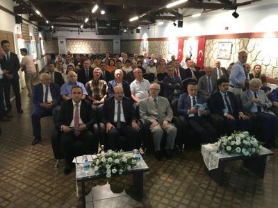 0EA5166D 7DF0 4BF2 B439 6C0EAD3BBFFA